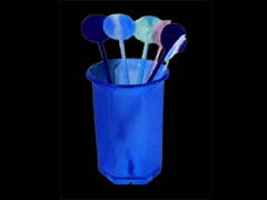 UV-active cocktail stirrers